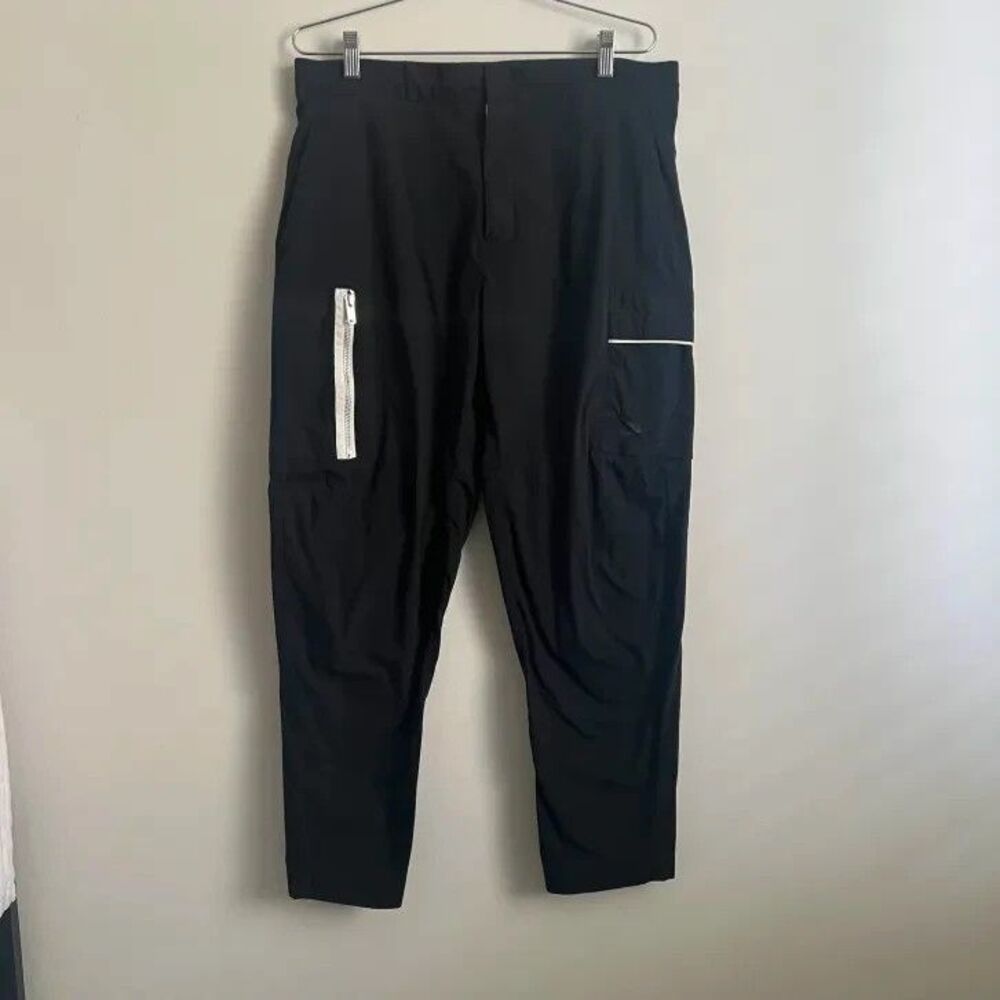 Nike Tech Essentials Black Utility  Woven Cargo Pants dd7034-010 Mens Size 34